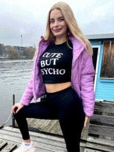 German Scout Naomi Love Porno Casting